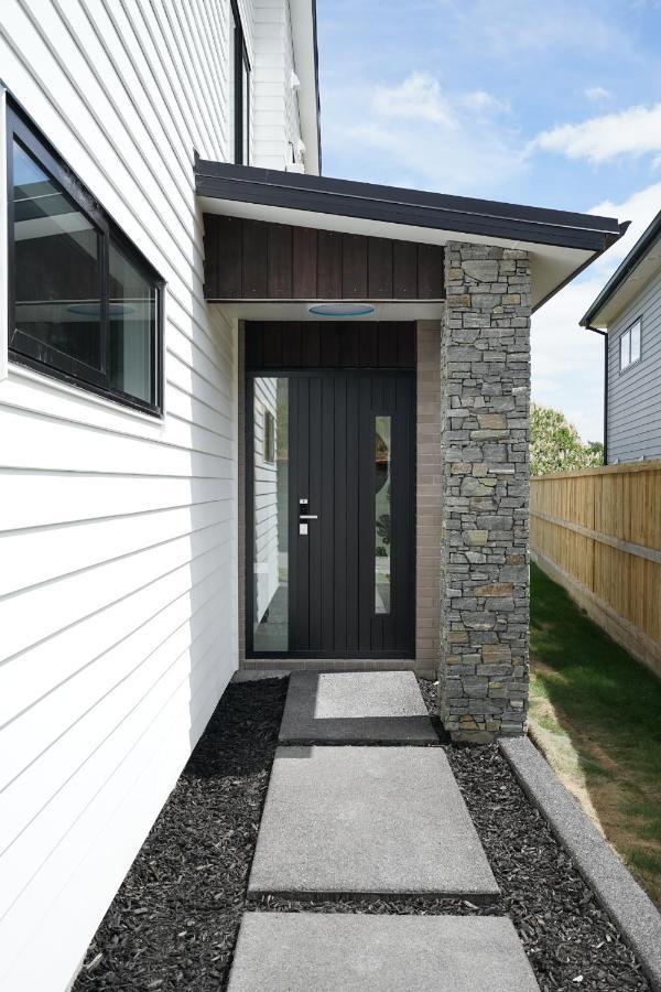 Fabulous River View - Brand New House In Hamilton Exterior foto